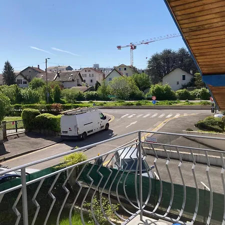 Maison A 2 Pas De Geneve Вилла