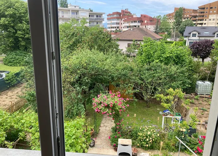 Maison à 2 Pas De Genève *